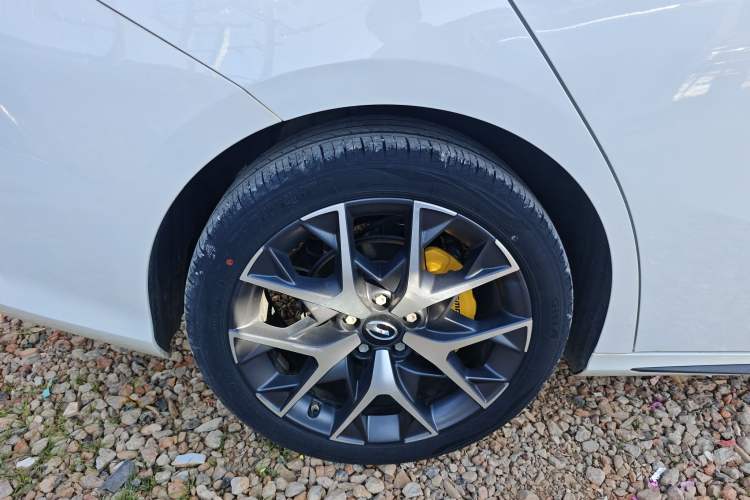 Used GAC Trumpchi EMPOW 2021 270T DCT J16 Version
