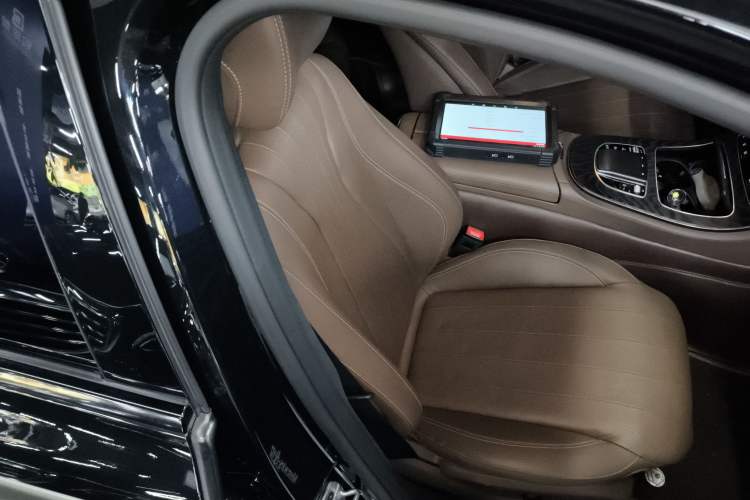 Used Mercedes-Benz E-Class 2021 E 260 Luxury Sports Edition
