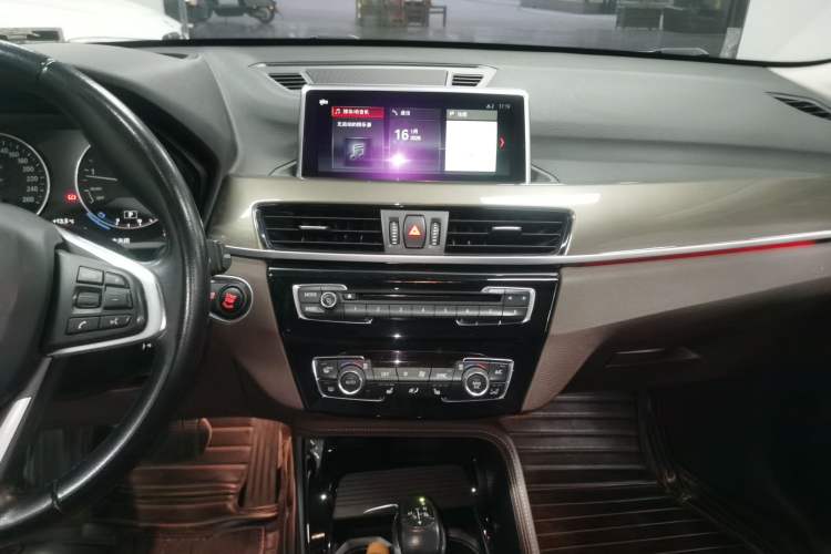 Used BMW X1 2018 xDrive20Li Luxury Model
