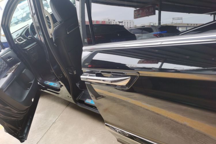 Used Honda Elysion 2022 2.0L eHEV Luxury Edition
