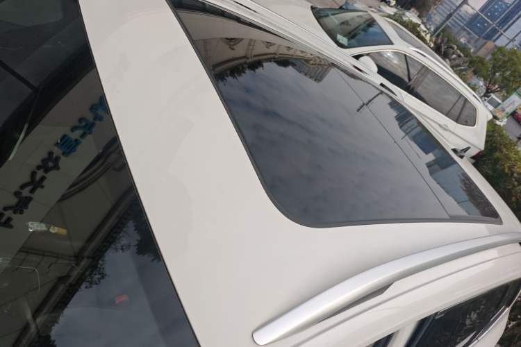 Used Volkswagen Tharu 2021 280TSI Two-Wheel-Drive Luxury Plus Edition
