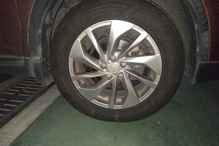 Used Nissan X-Trail 2014 2.5L CVT Ultimate Edition 4WD
