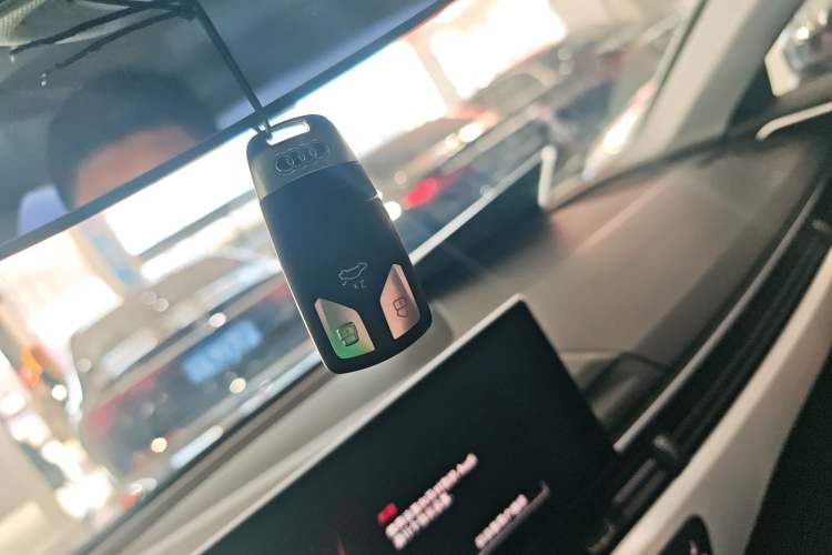 Used Audi A4L 2023 40 TFSI Fashion Dynamic Model