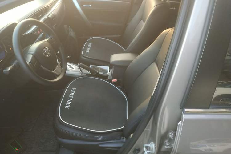 Used Toyota Corolla 2017 1.2T CVT GL
