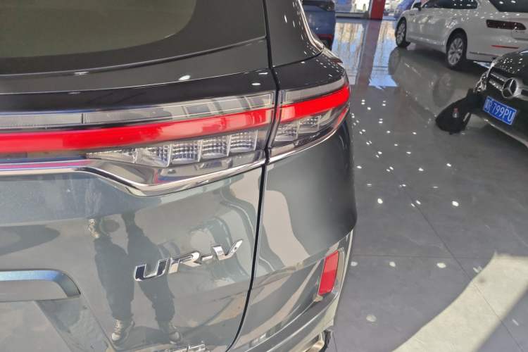 Used Honda UR-V 2020 370TURBO Four-Wheel Drive Premium Edition
