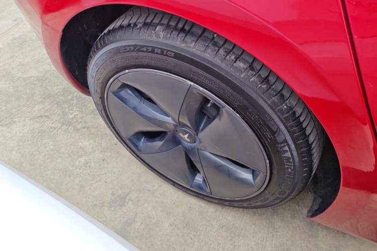 Used Tesla Model 3 2019 Standard Range Rear-Drive Upgraded Version
