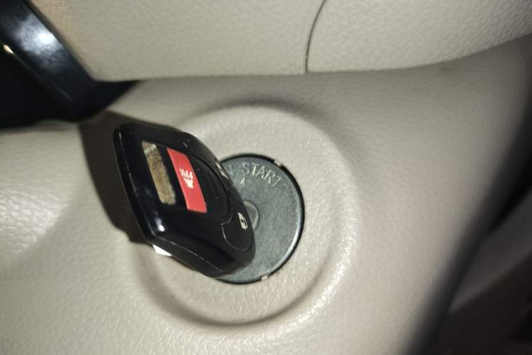 Used Nissan Tiida 2014 1.6L CVT Comfort Model
