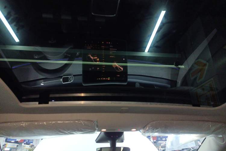 Used Tesla Model Y 2022 Revised Version Long-Range All-Wheel Drive
