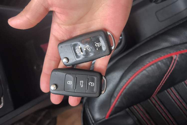 Used Volkswagen Jetta 2015 Zhihui Edition 1.4L Manual Comfort Model
