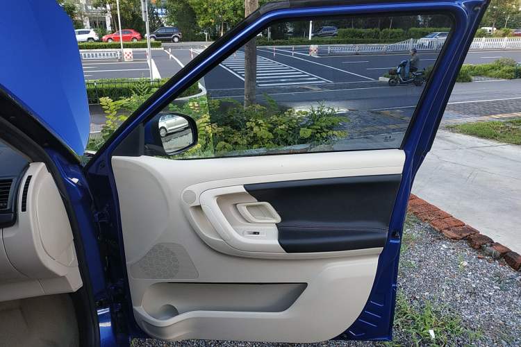 Used Skoda Fabia 2014 1.4L Automatic Crystal Edition
