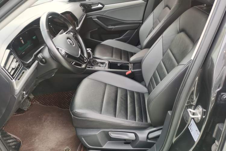 Used Volkswagen Sagitar 2022 280TSI DSG Flyover Edition
