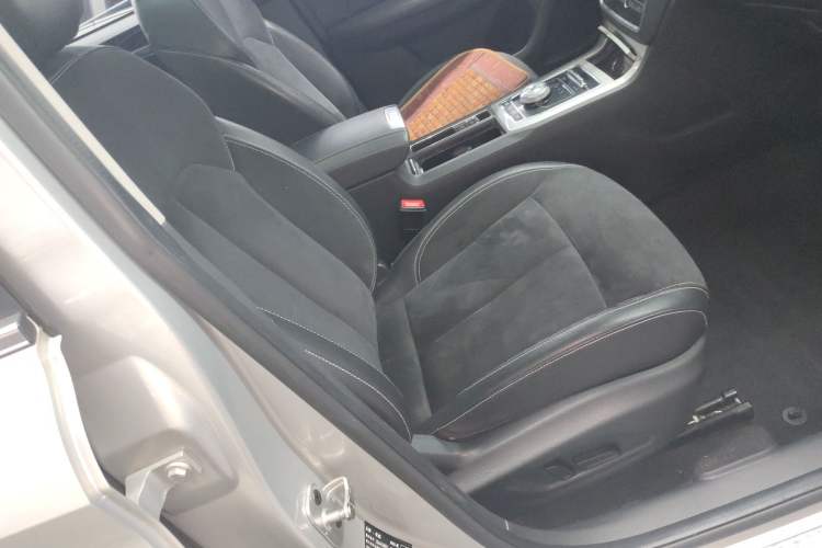 Used Roewe RX5 New Energy 2017 ERX5 EV400 Electric Internet Supreme Edition