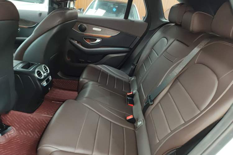 Used Mercedes-Benz GLC 2022 Second Facelift GLC 260 L 4MATIC Luxury Edition