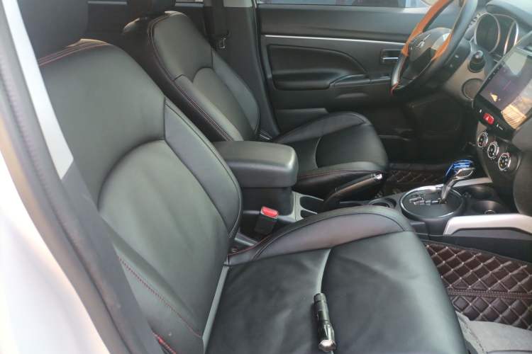 Used Mitsubishi ASX 2013 2.0L CVT Two-Wheel Drive Elite Edition
