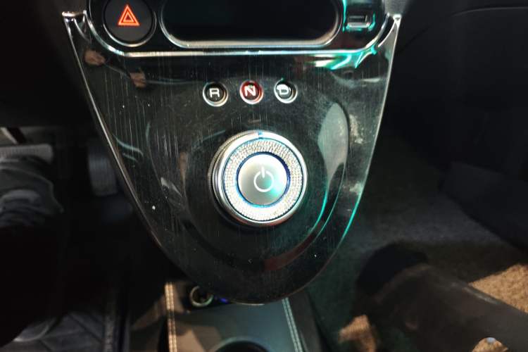 Used ORA Black Cat 2022 301km "Cute Pet" Version – Lithium Iron Phosphate