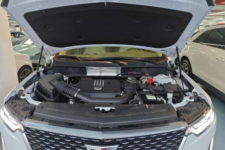 Used Cadillac XT6 2022 2.0T Six-Seater Four-Wheel Drive Luxury Version
