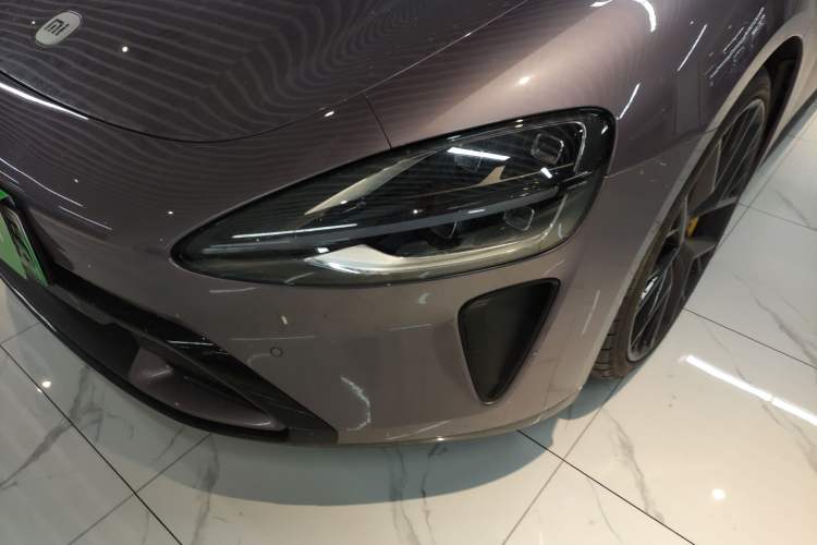 Used Xiaomi Auto SU7 2024 Four-Wheel Drive Ultra-Long Range Advanced Intelligent Driving Max Edition
