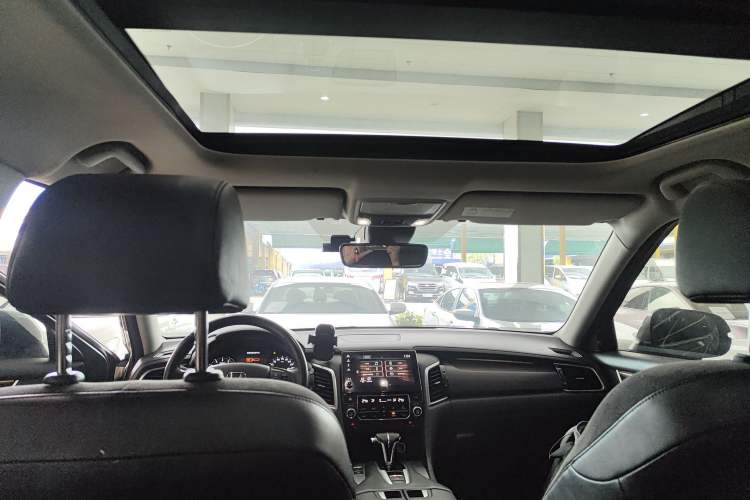 Used Honda Avancier 2017 240TURBO Two-Wheel Drive Premium Edition
