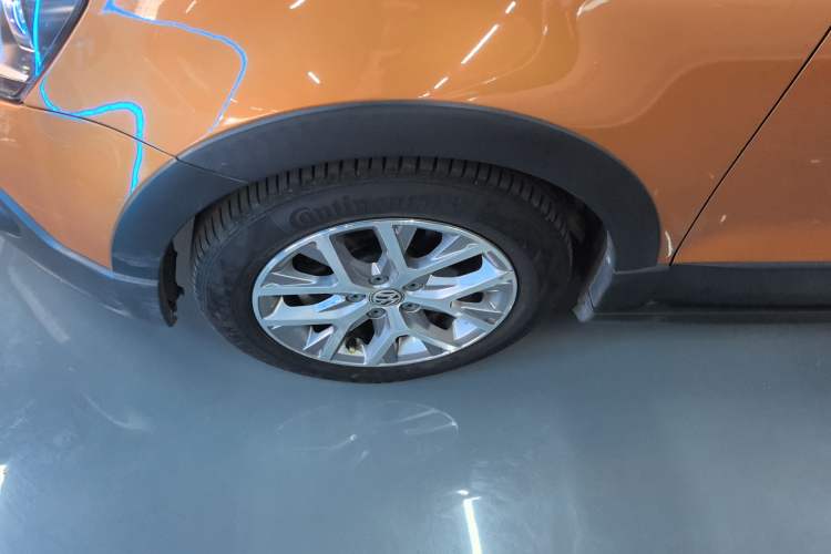 Used Volkswagen Polo 2016 1.6L Cross Polo Automatic
