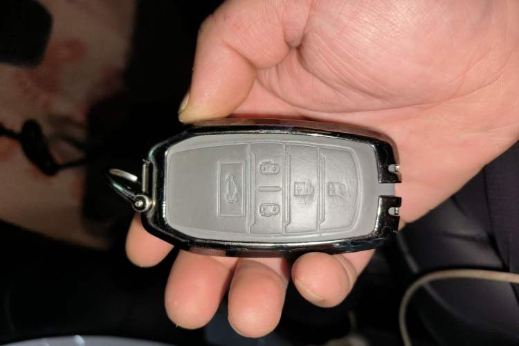 Used Toyota Granvia 2024 2.5L Hybrid Prestige PLUS Four-Wheel Drive Version