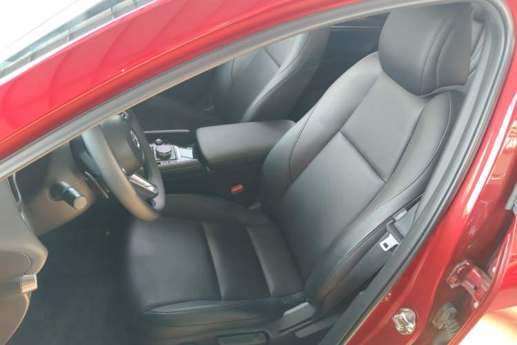 Used Mazda Mazda 3 Axela 2021 2.0L Automatic Zhiya Edition
