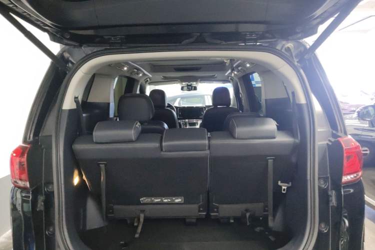 Used GAC Trumpchi M8 2021 Lingxiu Series 390T Deluxe Edition
