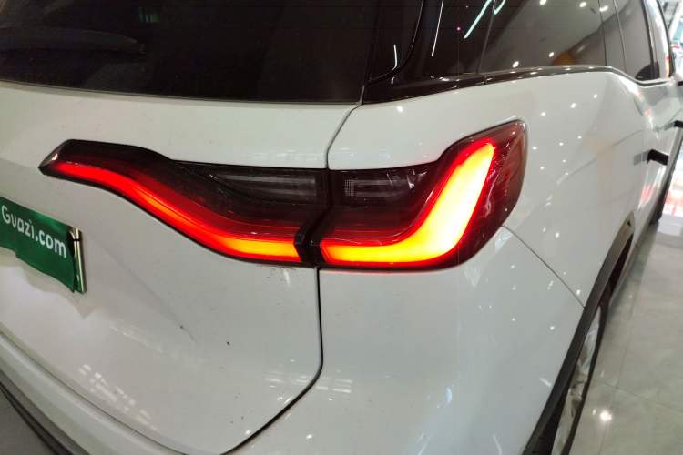 Used Nio ES8 2020 580 km Range 7-Seater Version