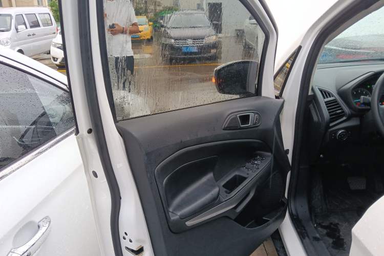 Used Ford EcoSport 2018 Facelifted EcoBoost 125 Automatic Zunyi Trim
