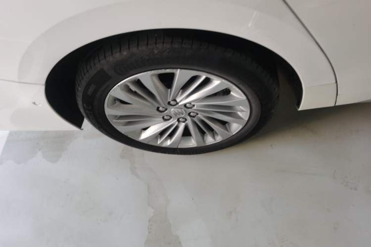 Used Buick Century 2023 2.0T Six-Seater Yinshi Edition