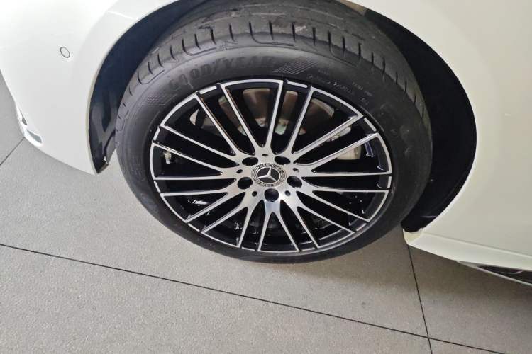 Used Mercedes-Benz C-Class 2023 Restyled C 260 L Sport Edition
