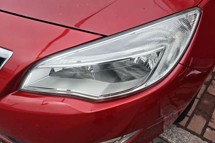 Used Buick GT 2014 XT 1.6L Automatic Fashion Edition
