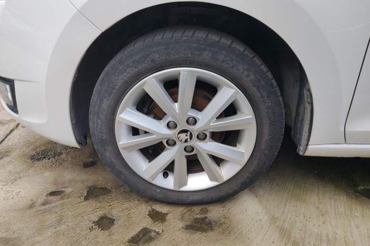 Used Skoda Rapid 2016 1.6L Manual Trend Edition