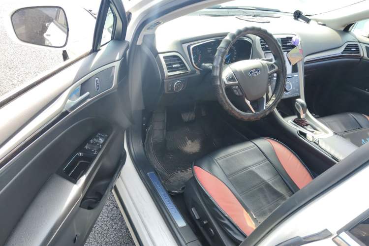 Used Ford Mondeo 2013 2.0L GTDi 200 Fashion Edition