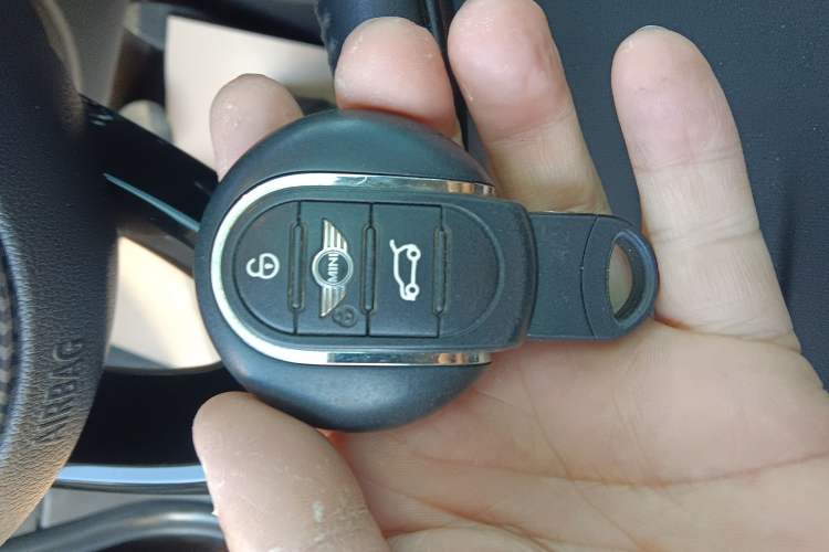 Used  MINI 2014 1.5T COOPER Fun
