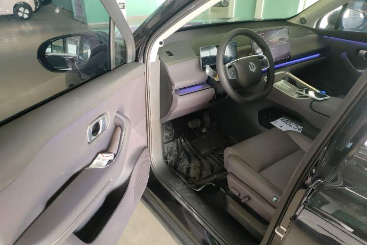 Used Leapmotor C16 2026 Extended-Range 280 LiDAR Version 6 Seats