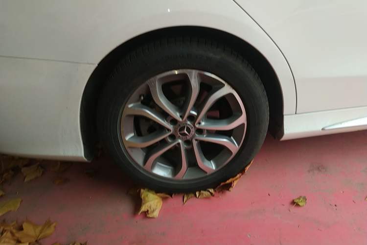 Used Mercedes-Benz C-Class 2018 C 180 L Fashion Edition Sport Version
