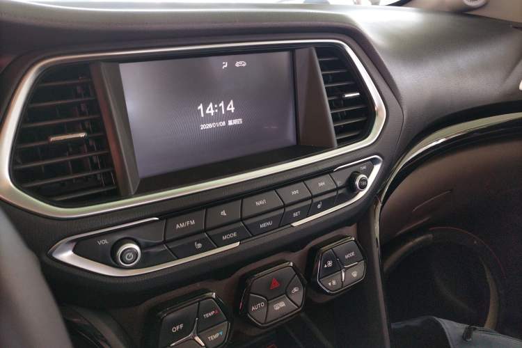 Used GAC Trumpchi GS4 2017 235T Automatic Two-Wheel Drive Luxury Smart Connectivity Version
