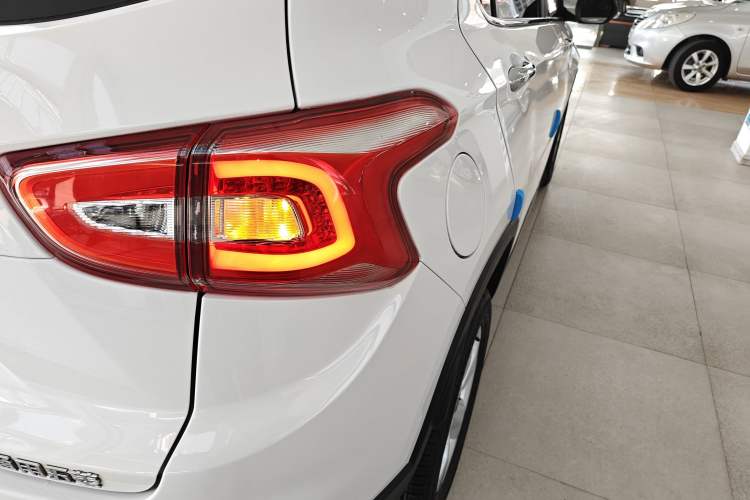 Used Baojun 510 2017 1.5L Automatic Fashion Model
