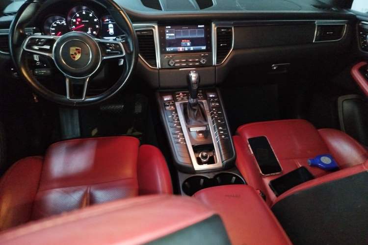 Used Porsche Macan 2017 Macan 2.0T
