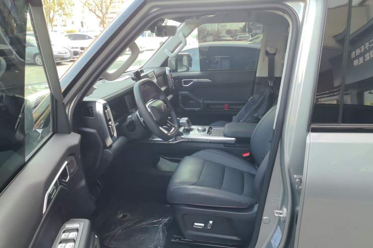 Used JETOUR Traveler 2023 2.0T All-Wheel-Drive CrossPRO
