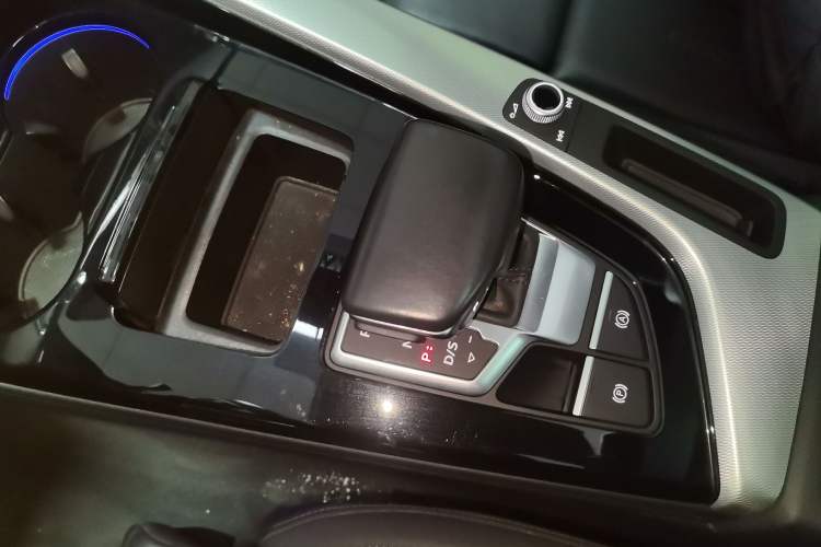 Used Audi A5 2024 Sportback 40 TFSI Fashionable and Dynamic Model