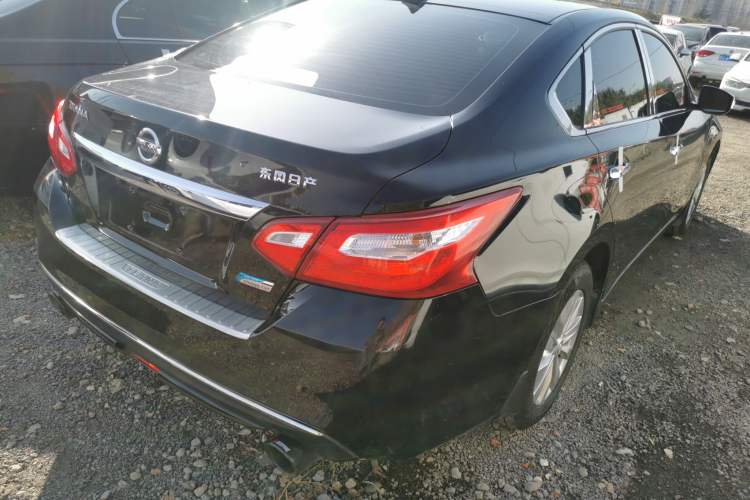 Used Nissan Teana 2016 2.0L XE Fashion Edition
