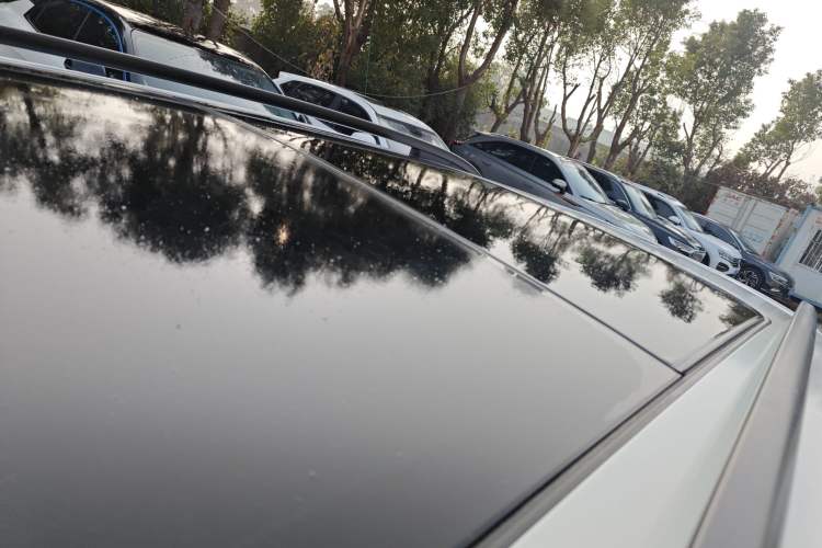 Used Volkswagen Tiguan 2017 300TSI Automatic Two-Wheel Drive Silk Road Comfort Edition
