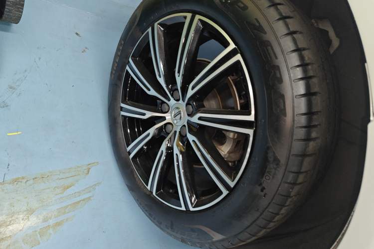 Used Volvo XC60 2021 T5 4x4 Smart Luxury Edition
