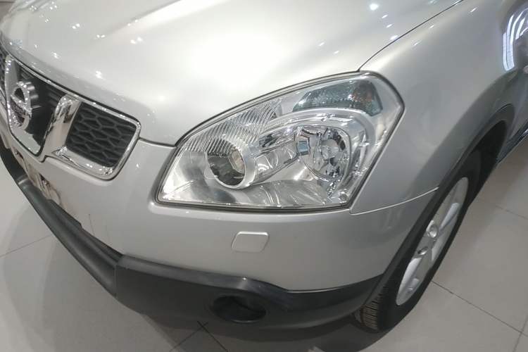 Used Nissan Qashqai 2015 2.0 XV Coolray CVT 2WD
