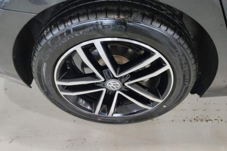 Used Volkswagen Lamando 2019 280TSI DSG Comfort Edition China VI standard
