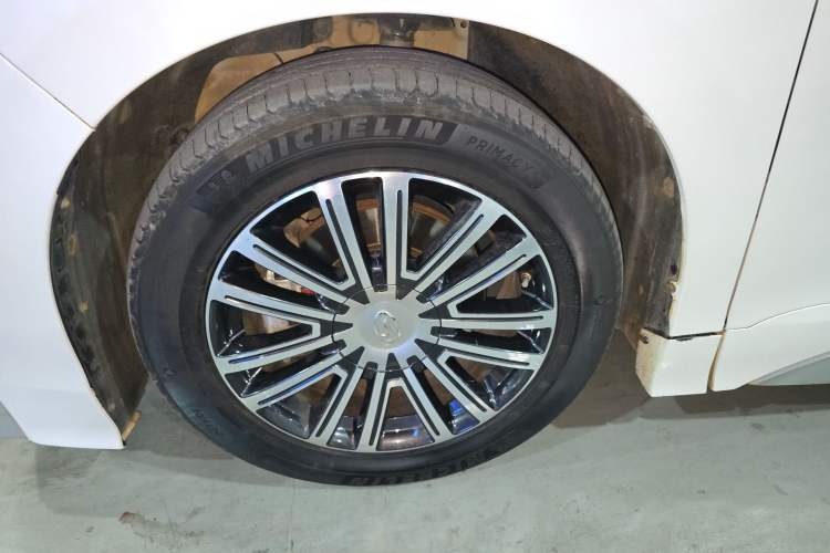 Used GAC Trumpchi M8 2023 Master Series 390T Prestige Edition
