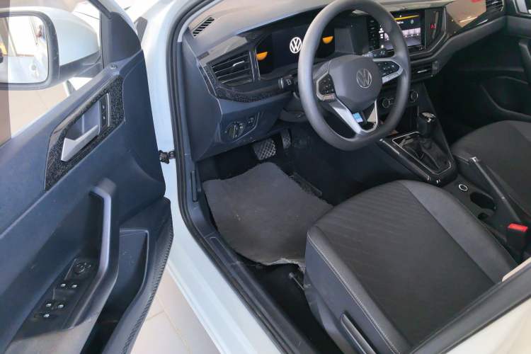 Used Volkswagen Lavida 2023 New Rui 1.5L Automatic New Yi Edition