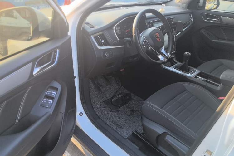 Used Roewe RX5 2020 20T Manual 4G Connect Million Edition
