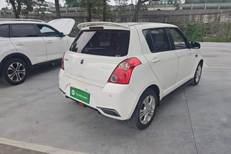 Used Suzuki Swift 2016 1.5L Manual Fashion Model